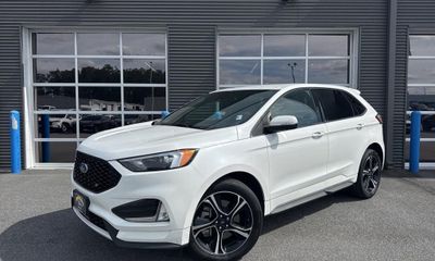 2023 Ford Edge ST