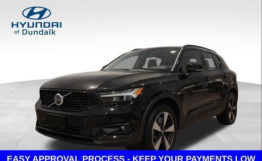 2023 Volvo XC40 Ultimate Dark