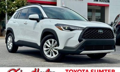 2024 Toyota Corolla Cross LE
