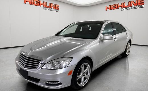 2013 Mercedes-Benz S-Class S550V 4 Matic