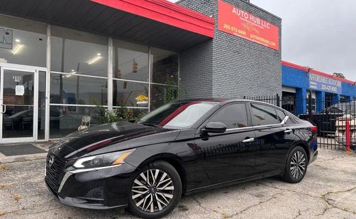 2023 Nissan Altima SV