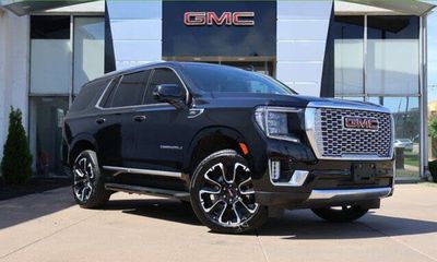 2023 GMC Yukon Denali
