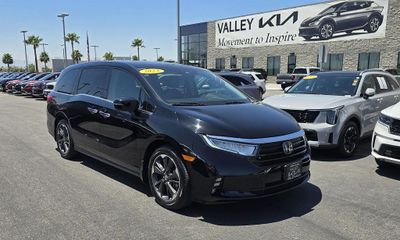 2023 Honda Odyssey Elite