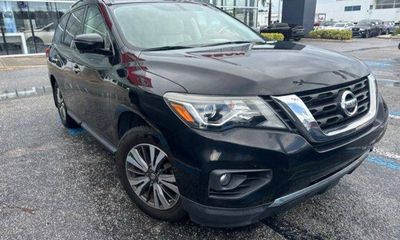 2018 Nissan Pathfinder S