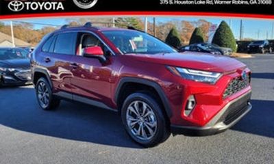 2023 Toyota RAV4 XSE