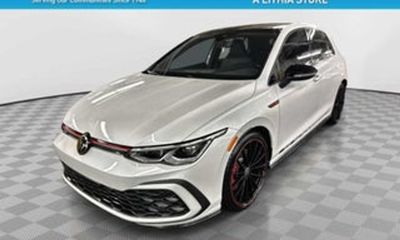 2023 Volkswagen Golf GTI 40TH Anniversary Edition