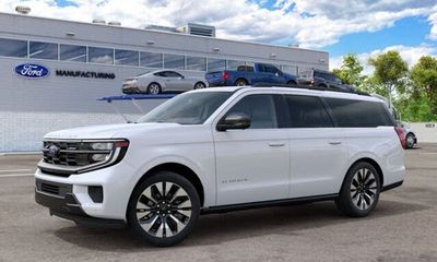2027 Ford Expedition MAX Platinum
