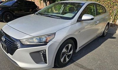 2017 Hyundai Ioniq Blue