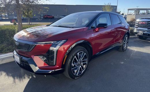 2026 Cadillac Optiq Sport 1