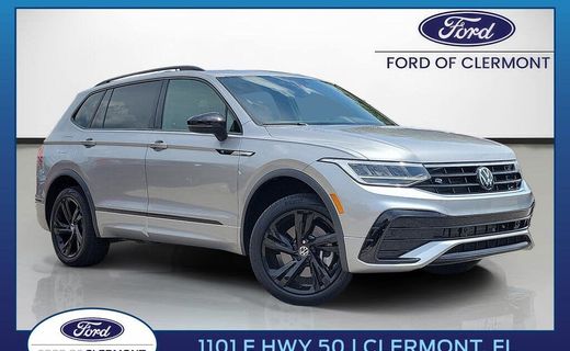 2024 Volkswagen Tiguan SE Black