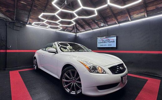 2010 Infiniti G37 Base