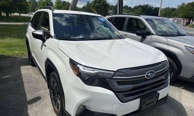 2025 Subaru Forester Premium