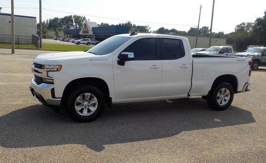 2021 Chevrolet Silverado LT