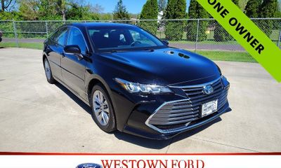 2022 Toyota Avalon XLE