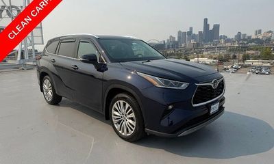 2022 Toyota Highlander Platinum