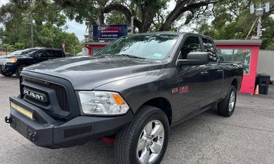 2016 Ram 1500 SLT