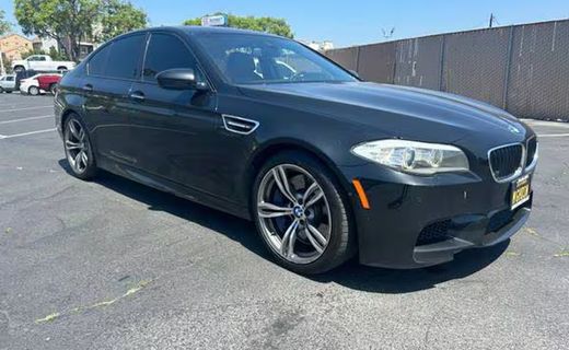 2013 BMW M5