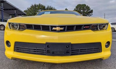 2015 Chevrolet Camaro 2LT