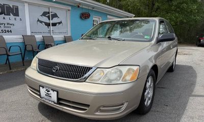 2000 Toyota Avalon XL