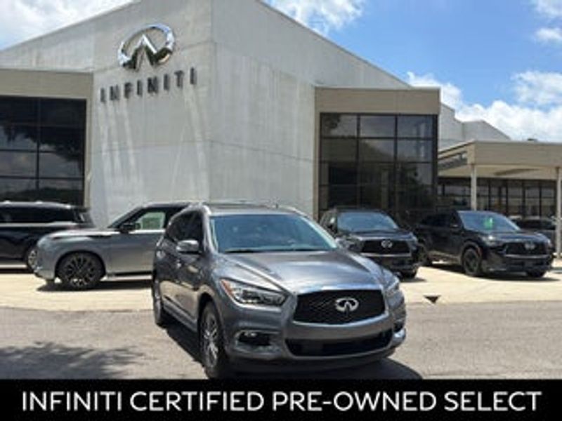 2019 Infiniti QX60 — a typically priced live listing