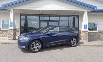 2021 Audi E-Tron Quattro Prestige