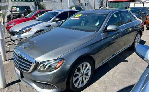 2017 Mercedes-Benz E-Class E300