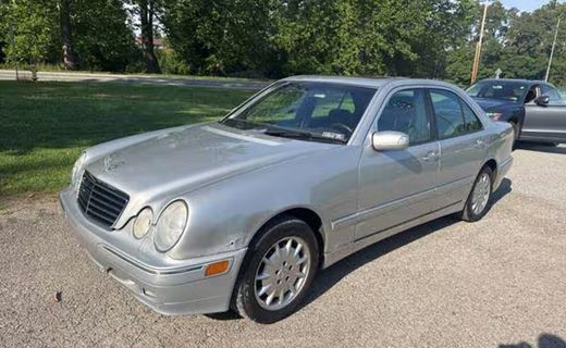 2002 Mercedes-Benz E-Class E320
