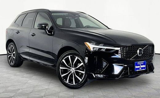 2024 Volvo XC60 Ultimate Dark