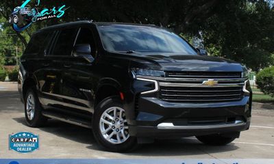 2023 Chevrolet Suburban LT