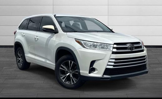 2018 Toyota Highlander LE