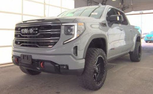 2024 GMC Sierra AT4