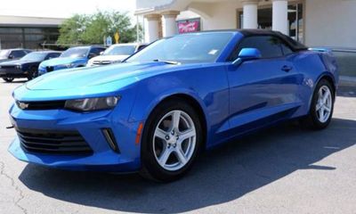 2017 Chevrolet Camaro 2LT