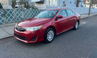 2012 Toyota Camry LE