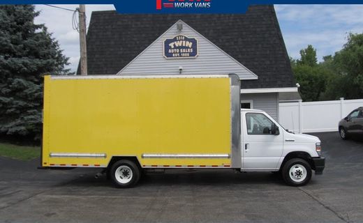 2023 Ford E-350 Econoline