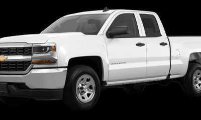 2018 Chevrolet Silverado Custom