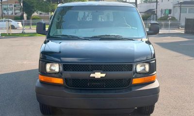 2007 Chevrolet Express 3500 LS Extended
