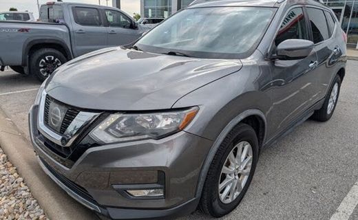 2017 Nissan Rogue SV