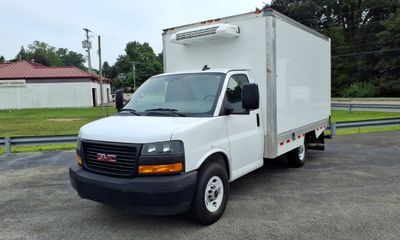 2023 GMC Savana 3500 139 Cutaway