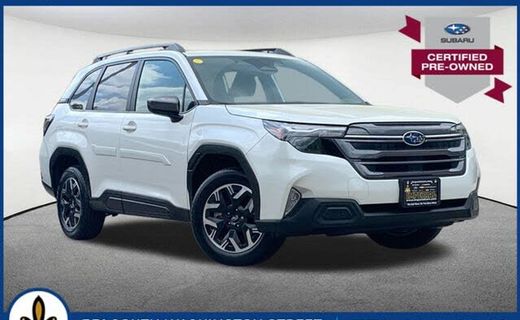2025 Subaru Forester Premium Base