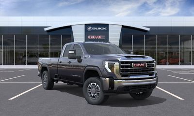 2026 GMC Sierra HD SLE