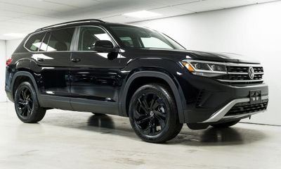 2023 Volkswagen Atlas 4MOTION SE