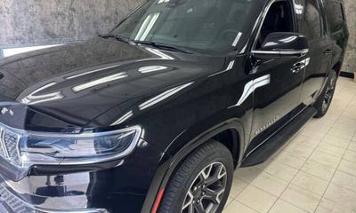 2023 Jeep Wagoneer Series III