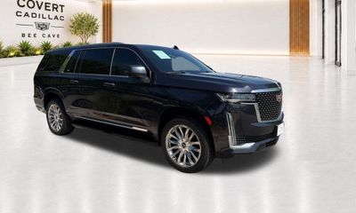 2023 Cadillac Escalade ESV Premium Luxury