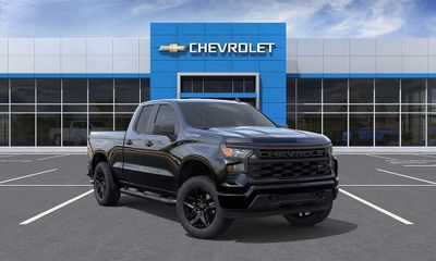 2026 Chevrolet Silverado Custom