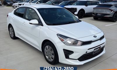 2021 Kia RIO