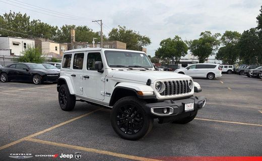 2025 Jeep Wrangler Sahara 4XE