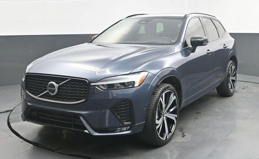 2024 Volvo XC60 Ultimate Dark