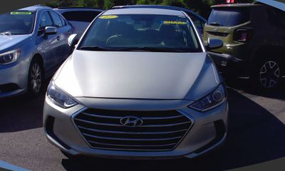 2017 Hyundai Elantra SE Base