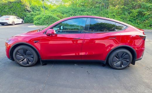 2026 Tesla Model Y Long Range