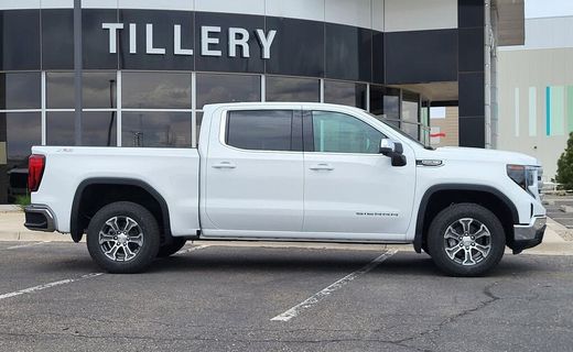 2026 GMC Sierra SLE